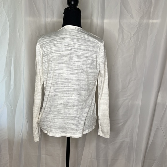 June & Hudson White Wrap Top size Small - Picture 2 of 5